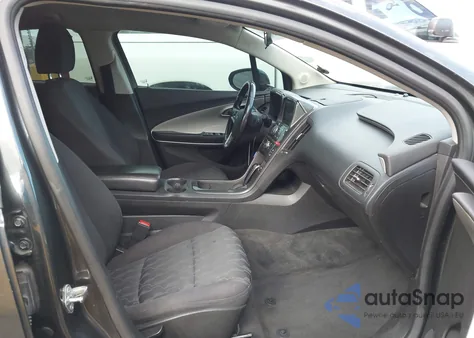 2015 Chevrolet Volt из США, поврежденный, VIN 1G1RC6E46FU136382